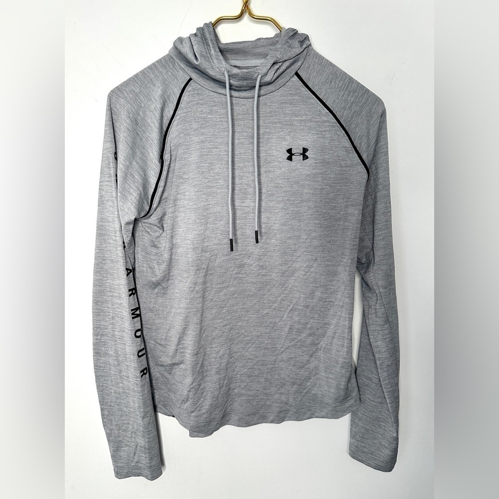 Under Armour Heat Gear Gray Thin Lightweight Athletic Hoodie Shirt Women’s Small